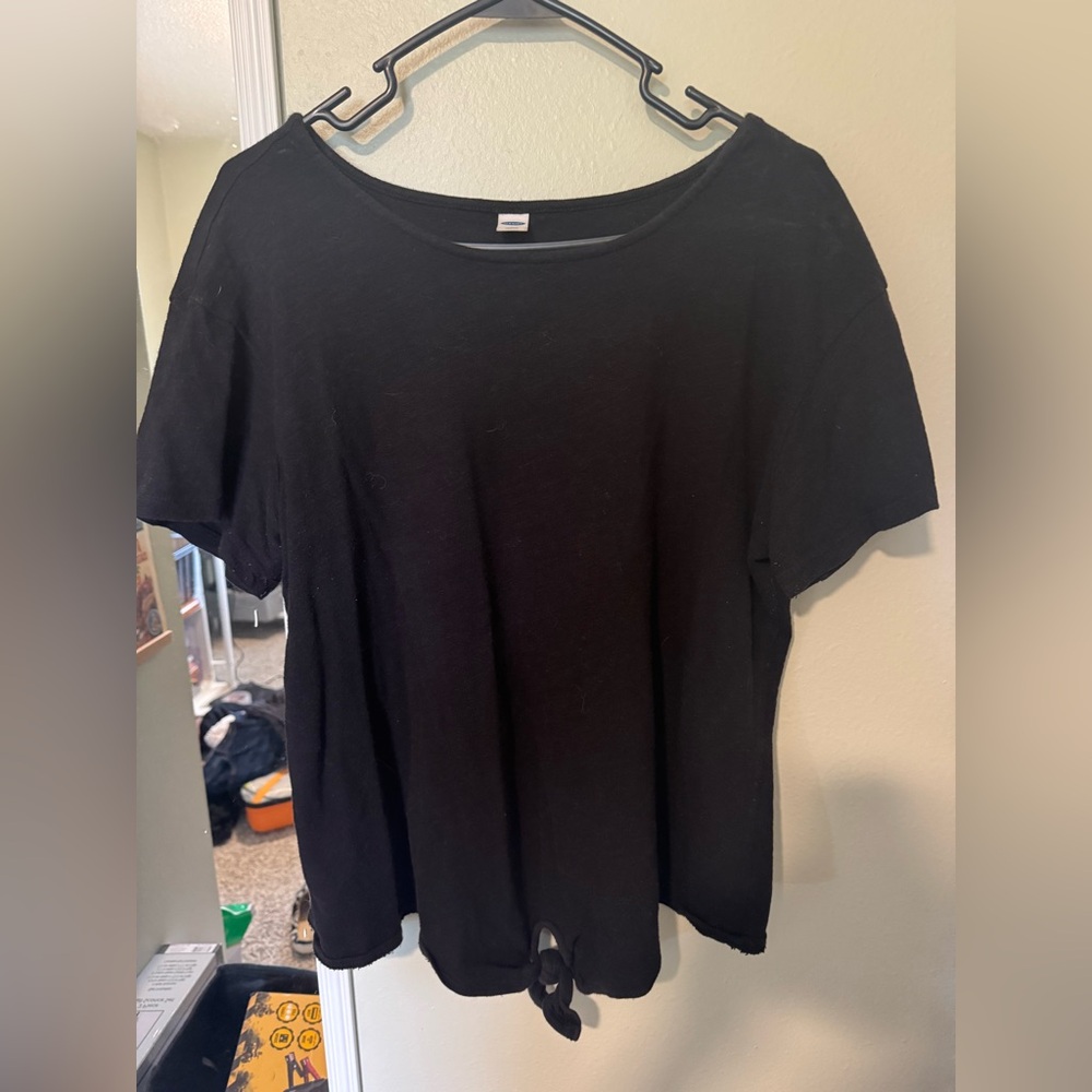 Black Short Sleeve tee with tie